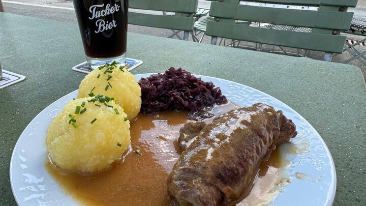 Leckere und preiswerte Hausmacher-Roulade