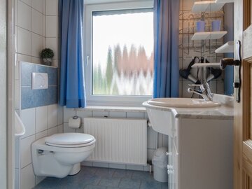 Badezimmer in der Ferienwohnung 2 im Fritzerhof in Kleingesee bei Gößweinstein in der Fränkischen Schweiz