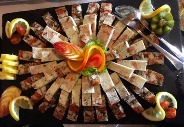 Gemischte Platte aus der Fischhütte Reiter in Prien am Chiemsee