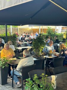 Sommerterrasse im PanOlio in Nürnberg