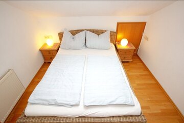 Ferienwohnung 1 - Schlafzimmer