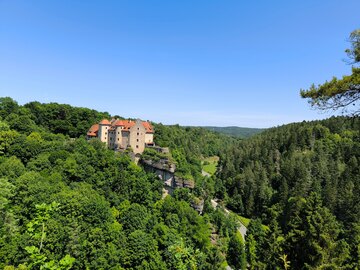 Burg Rabenstein in 20 min zu Fuß zu erreichen.