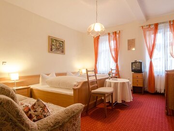 Doppelzimmer im Gästehaus des Hotels Krone in Gößweinstein