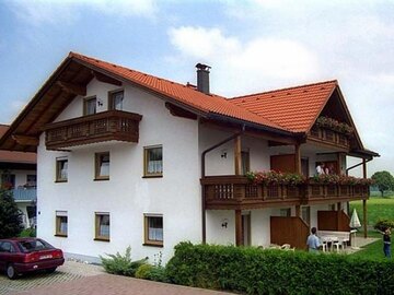 Hotel Pension Seeblick – Ferienwohnungen in Obing