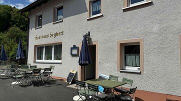 Außenansicht Gasthof Peter Seybert