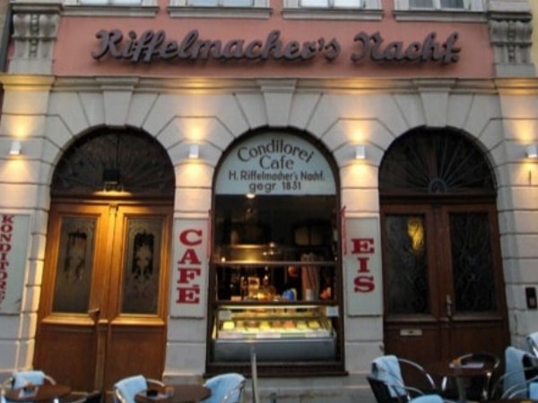 Café Riffelmacher Conditorei-Café-Eiscreme